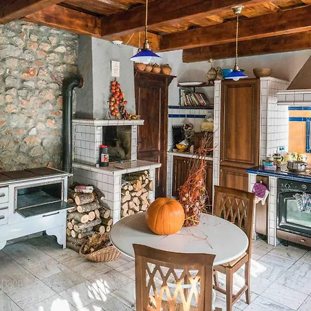 Shambhala Centrum * Lucka