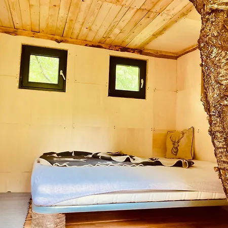 Shambhala Centrum Campsite Lucka