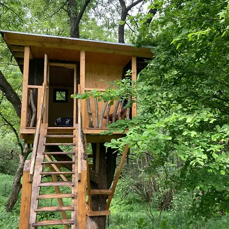 Campsite Shambhala Centrum