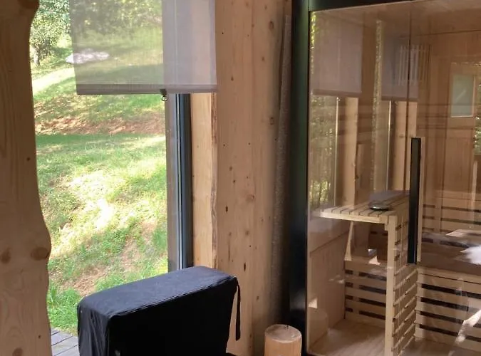 营地 Shambhala Centrum *