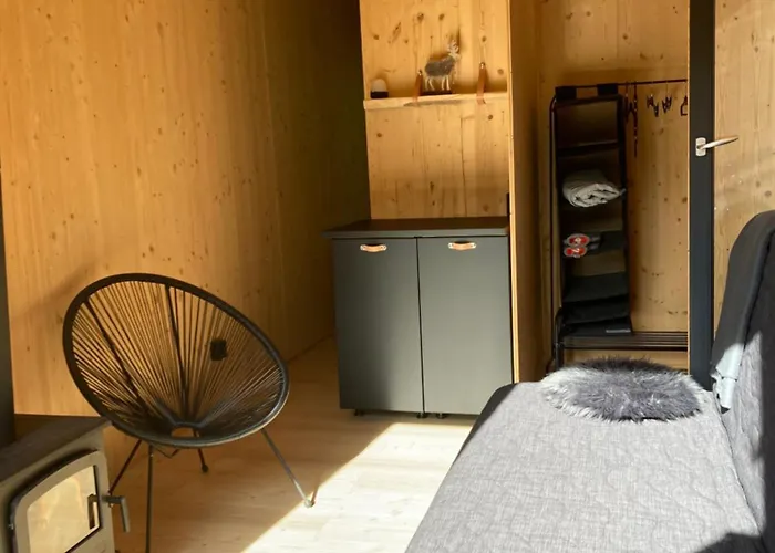 营地 Shambhala Centrum Lucka